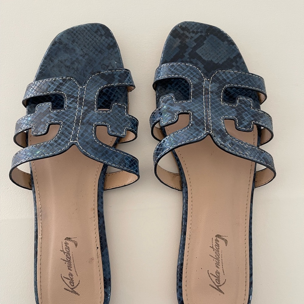 Blue flat slide sandal